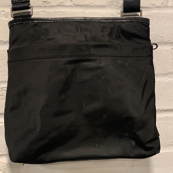 Tumi Voyageur Crossbody Black Nylon - Picture 3 of 4